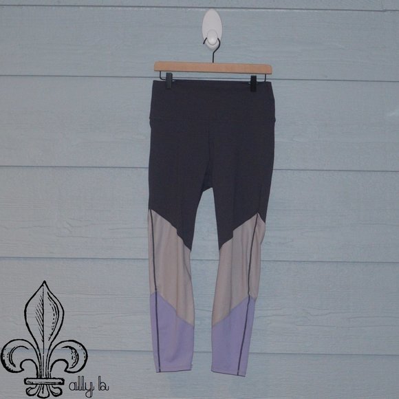 💜Fabletics high-wasted legging💜 - Picture 2 of 7